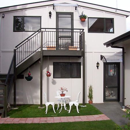 Apartamento Stream View Christchurch Exterior foto